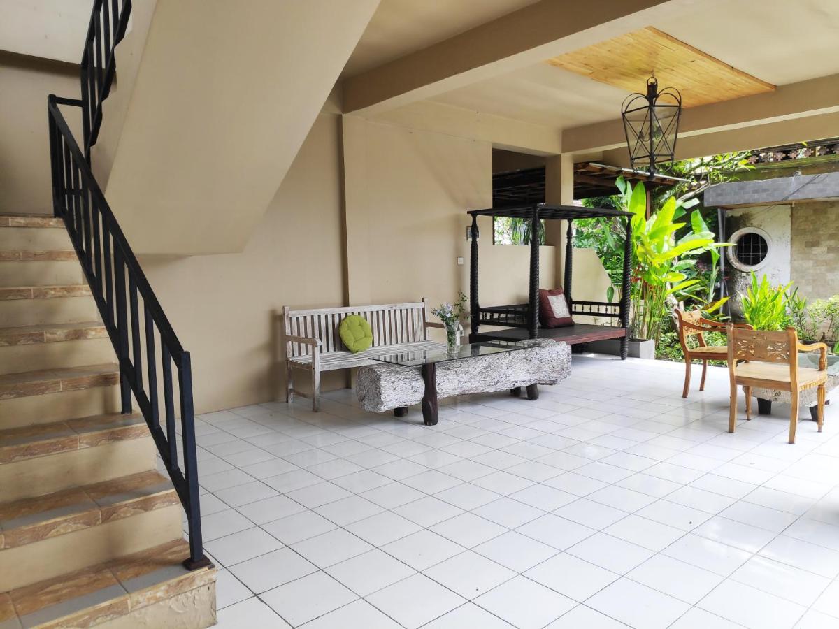 Oka Kartini Ubud Kültér fotó