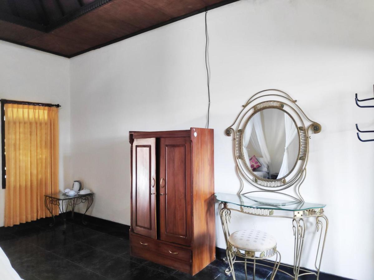 Oka Kartini Ubud Kültér fotó